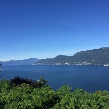 Moderne Mit Traumseeblick Maggiore Appartement Luino