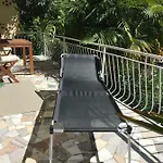 Moderne Mit Traumseeblick Maggiore アパート ルイーノ