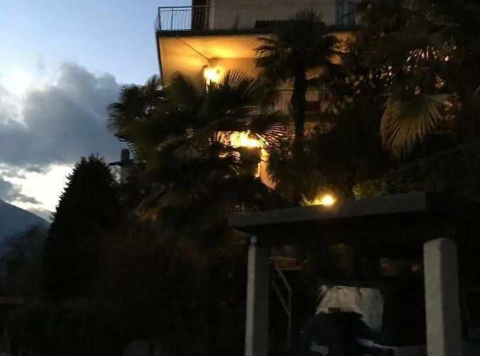 Moderne Mit Traumseeblick Maggiore Апартаменты