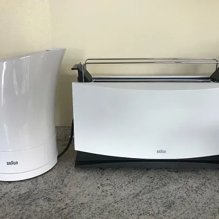 Moderne Mit Traumseeblick Maggiore Apartmán *