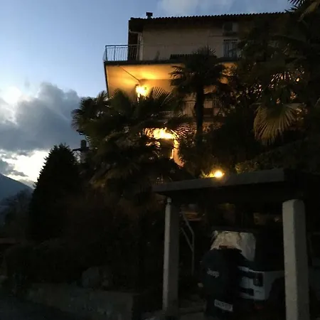 Moderne Mit Traumseeblick Maggiore Apartmán