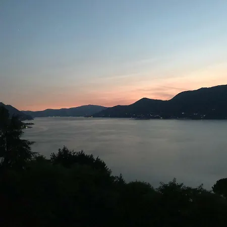 Apartmán Moderne Mit Traumseeblick Maggiore Luino