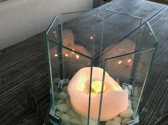 Moderne Mit Traumseeblick Maggiore